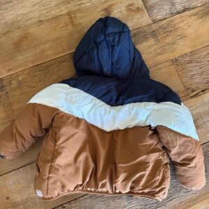 Zara kids snow coat size 2-3 in perfect condition
